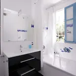 Будинок відпочинку Face A La A
