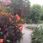 Hébergement de vacances Face A La à