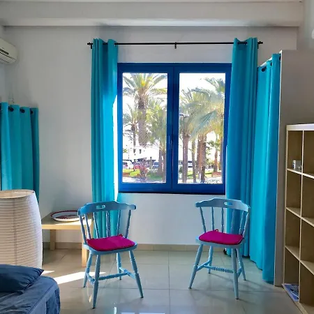 Face A La A Vakantiehuis Antibes
