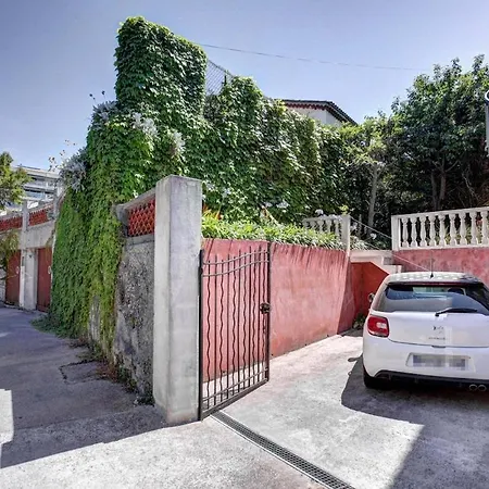 Vakantiehuis Face A La A Antibes