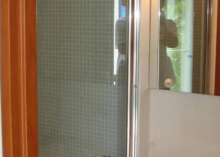 Face A La A Сasa de vacaciones Antibes